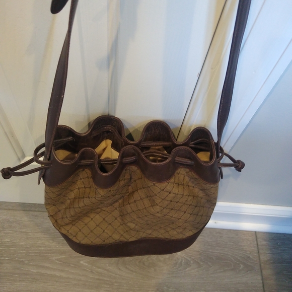 Bally Monogram Logo Bucket Bag Taupe Leather Drawstring Handbag Purse  Designer - Picture 4 of 14